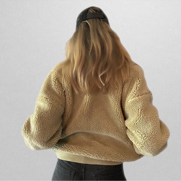 NWT  We Wore What Faux Shearling Bomber - Picture 5 of 12